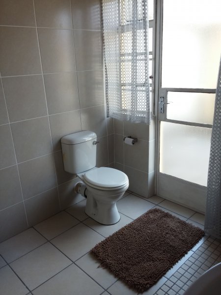 b_uitenhage_apartments.jpg