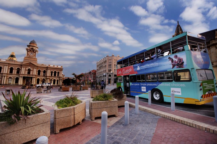 Vuyisile Mini Square (Market Square)