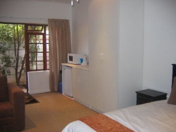 Summer Blue Guesthouse